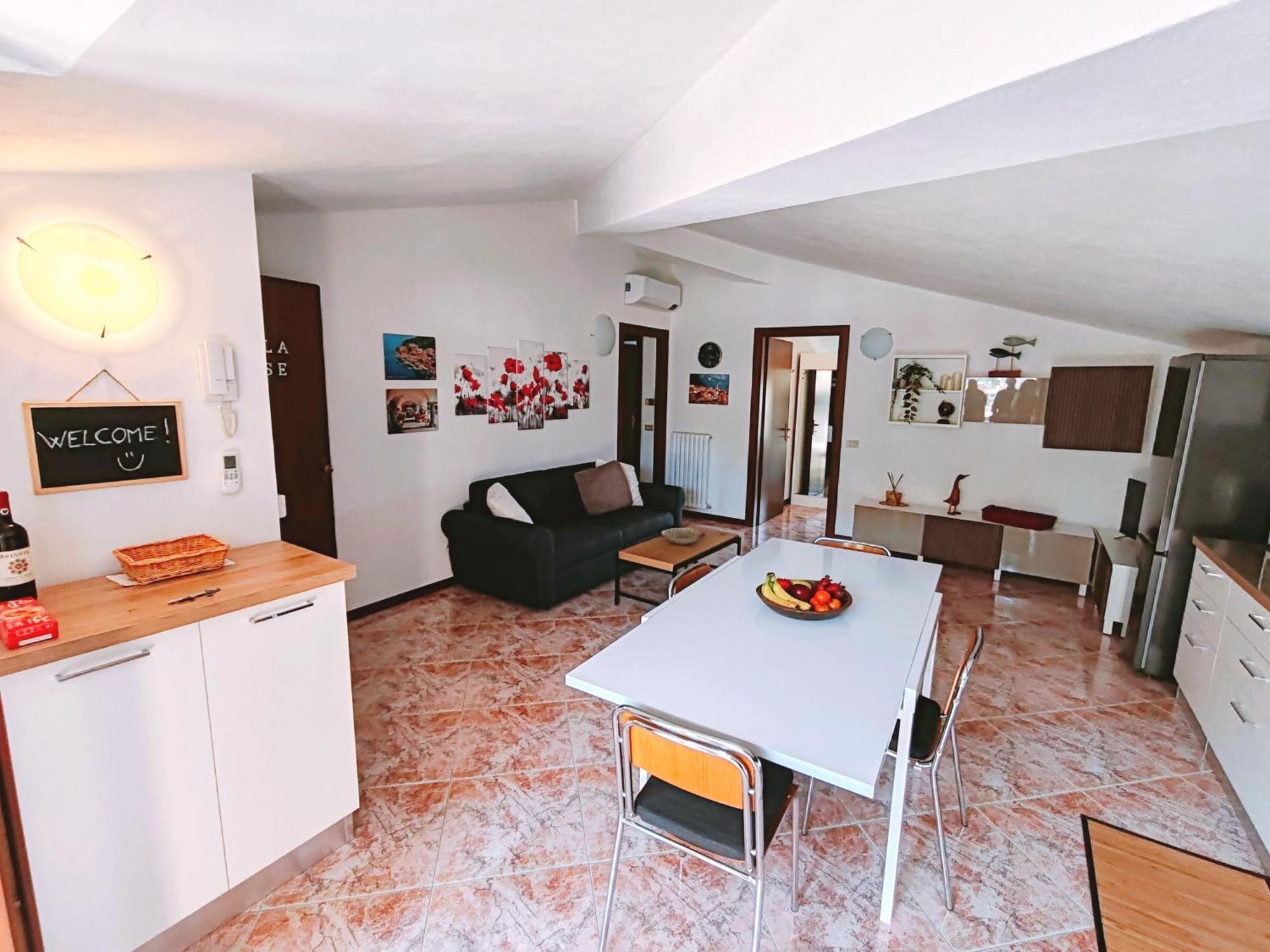 מלגראטה Silla House - A Due Passi Dal Lago מראה חיצוני תמונה